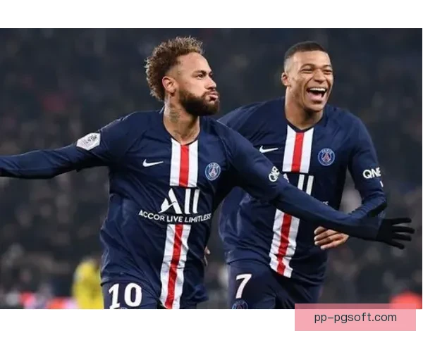 巴黎圣日耳曼战绩出色俱乐部确认向全体员工发放奖金全队同庆共荣